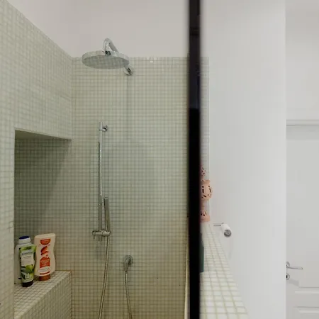 Artemar X3 With Sea Glimpse 아파트 *