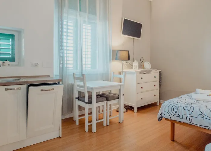 Artemar X3 With Sea Glimpse Daire *